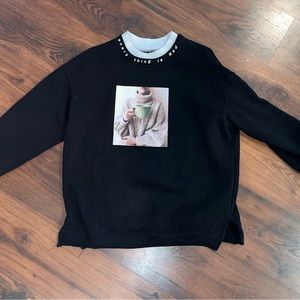 Crew neck